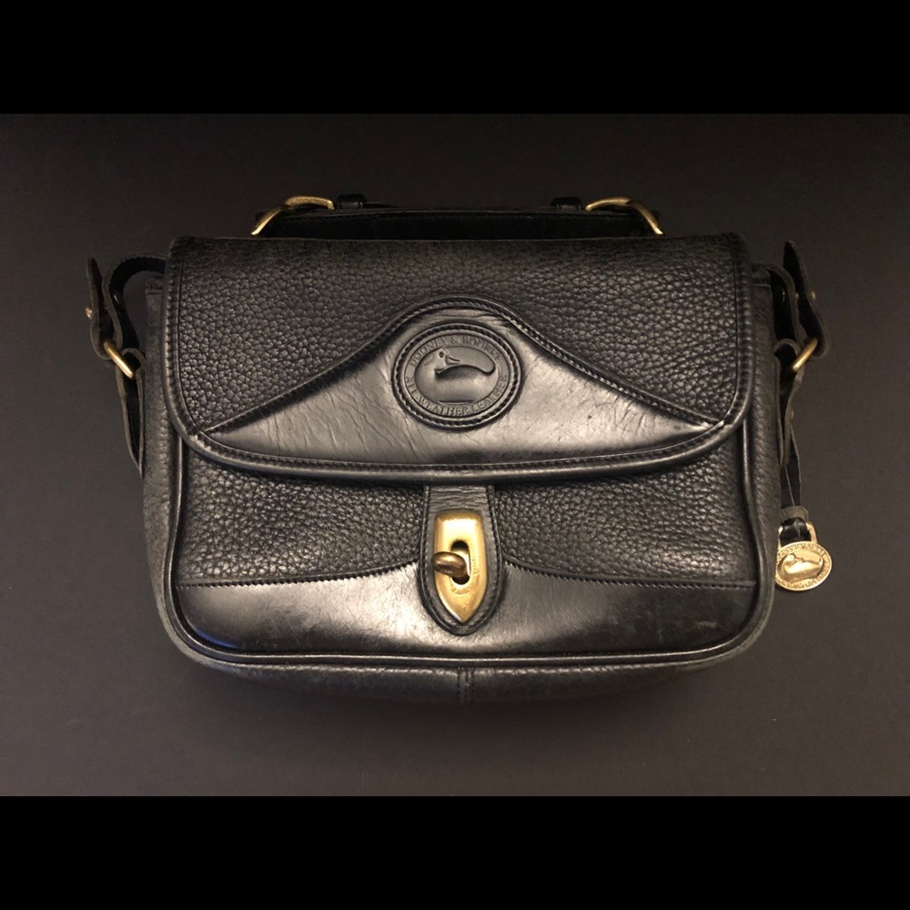 VINTAGE DOONEY & BOURKE |  Black & Gold Crossbody